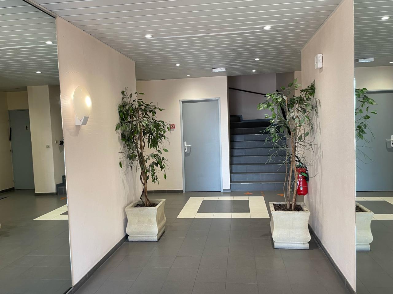 Bureau Aix-en-Provence 110m² Location bureau Aix-en-Provence Bouches-du-Rhône OLBUR2114934 11